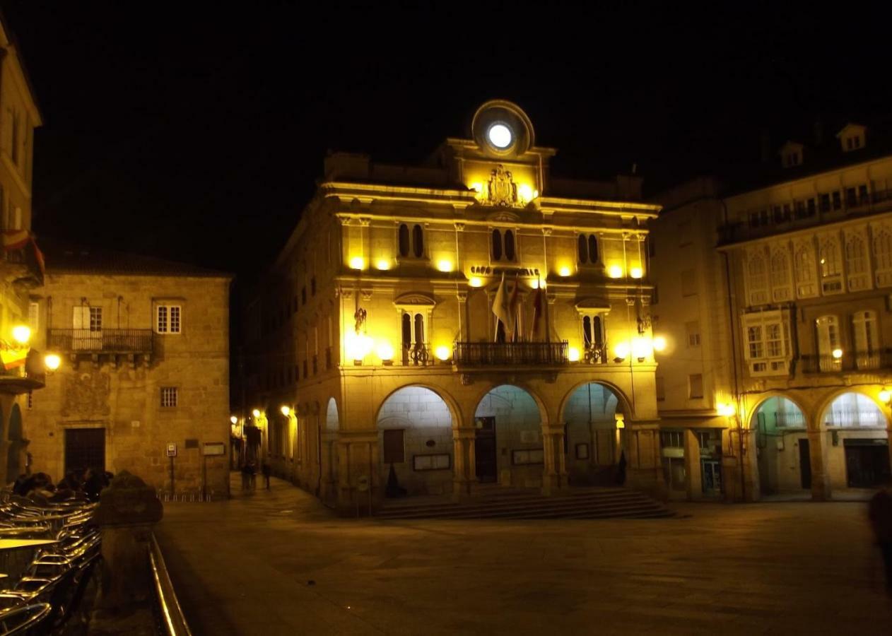 Piso Centro Lejlighed Ourense Eksteriør billede